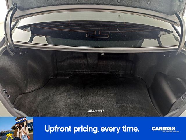 2014 Toyota Camry Hybrid XLE
