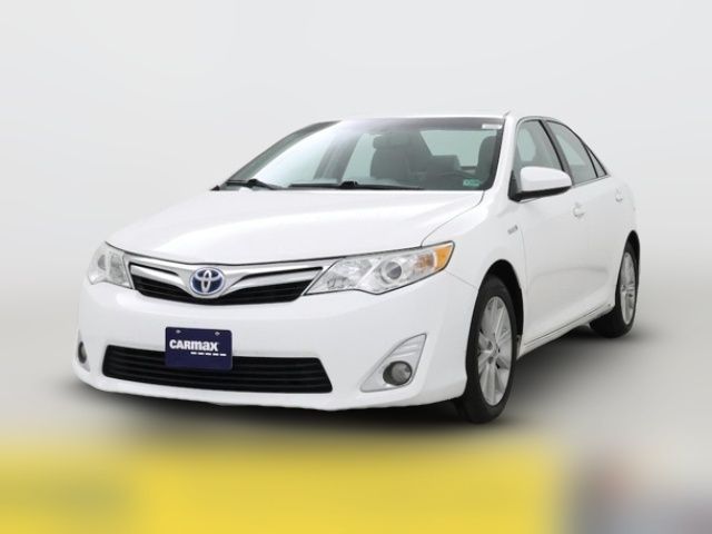 2014 Toyota Camry Hybrid XLE