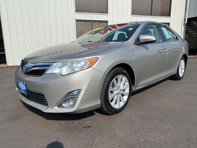 2014 Toyota Camry Hybrid XLE