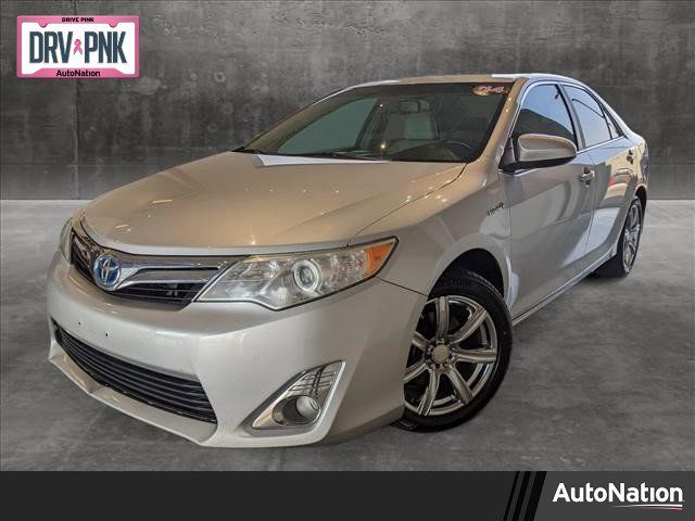 2014 Toyota Camry Hybrid XLE