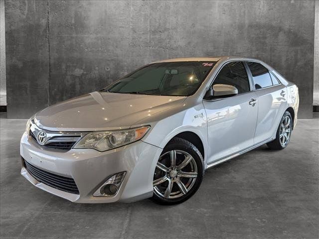 2014 Toyota Camry Hybrid XLE