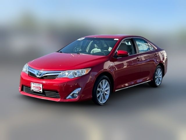 2014 Toyota Camry Hybrid XLE