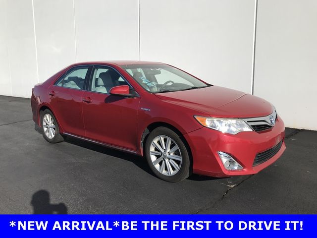 2014 Toyota Camry Hybrid XLE