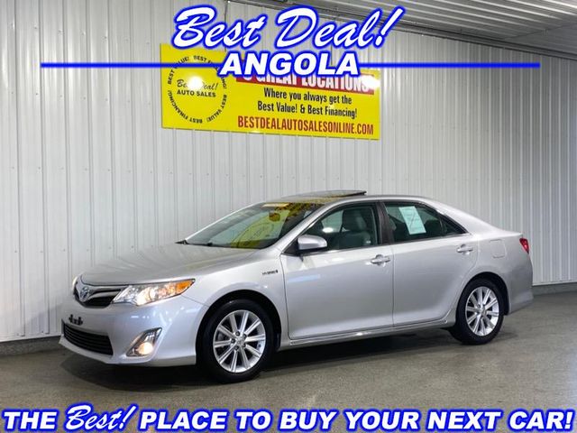 2014 Toyota Camry Hybrid XLE