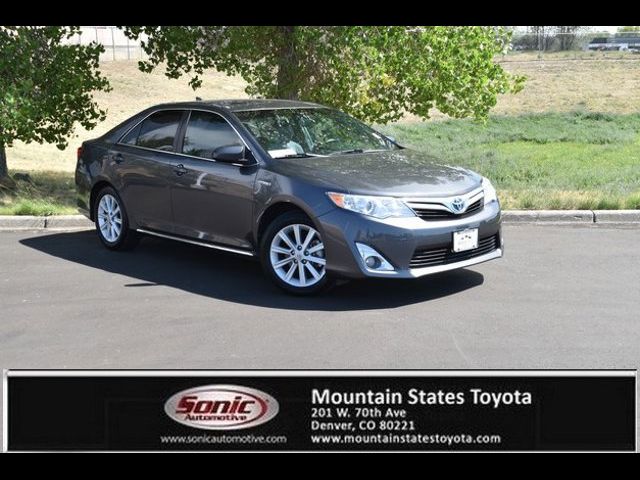 2014 Toyota Camry Hybrid XLE