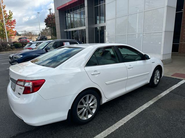 2014 Toyota Camry Hybrid XLE