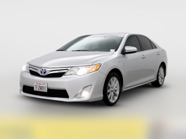 2014 Toyota Camry Hybrid XLE