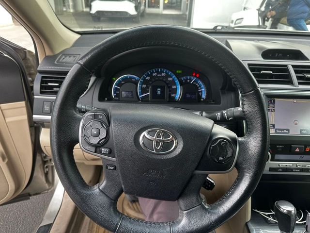 2014 Toyota Camry Hybrid XLE