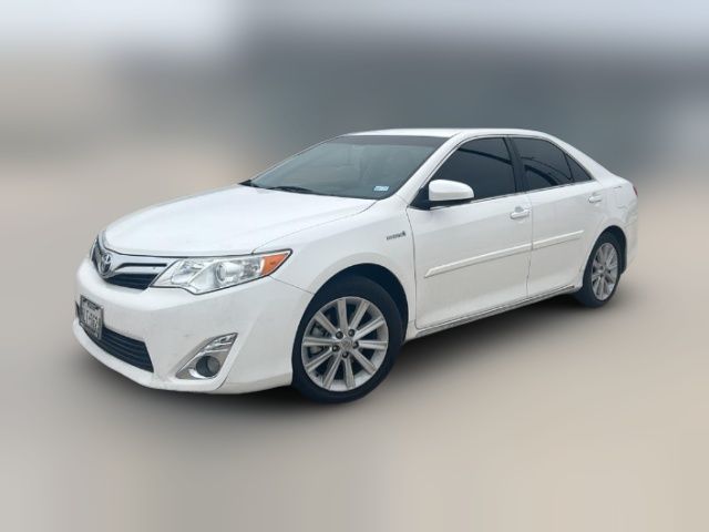 2014 Toyota Camry Hybrid XLE