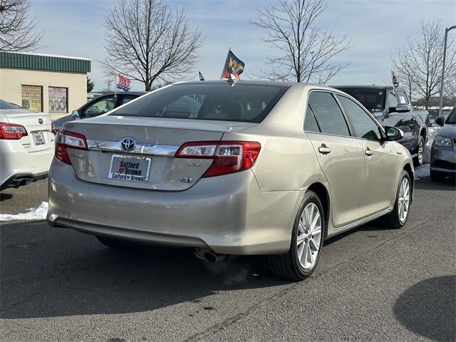 2014 Toyota Camry Hybrid XLE