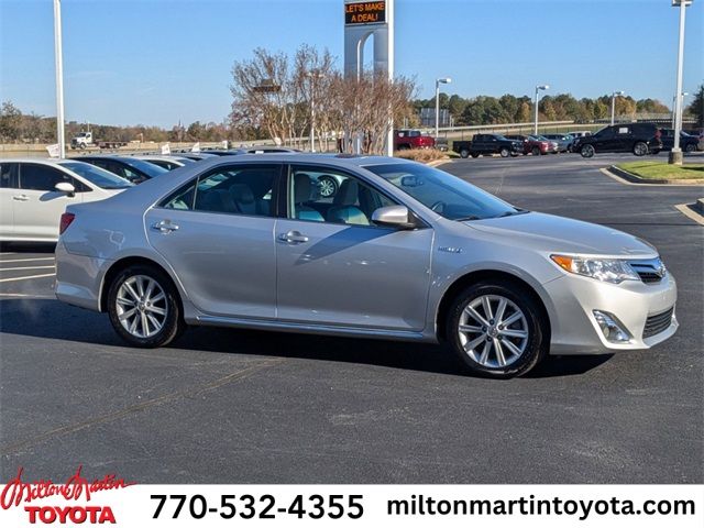 2014 Toyota Camry Hybrid XLE