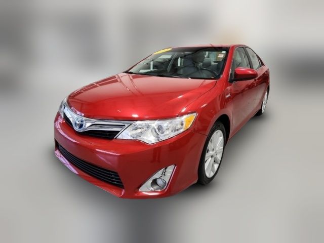 2014 Toyota Camry Hybrid XLE