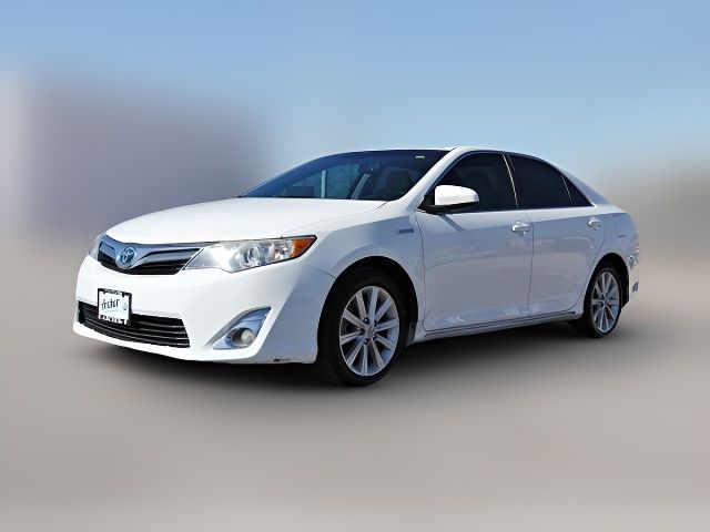 2014 Toyota Camry Hybrid XLE