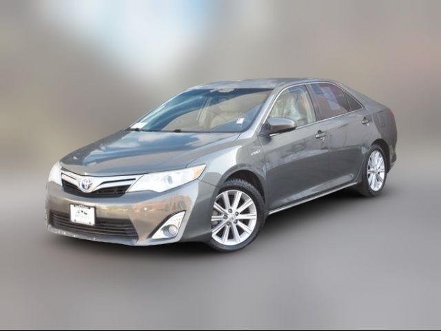 2014 Toyota Camry Hybrid XLE