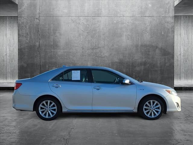 2014 Toyota Camry Hybrid XLE