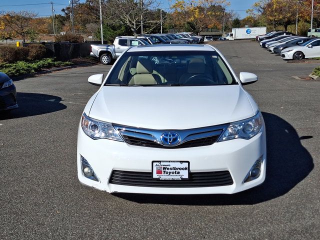 2014 Toyota Camry Hybrid XLE