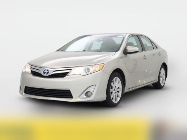 2014 Toyota Camry Hybrid XLE