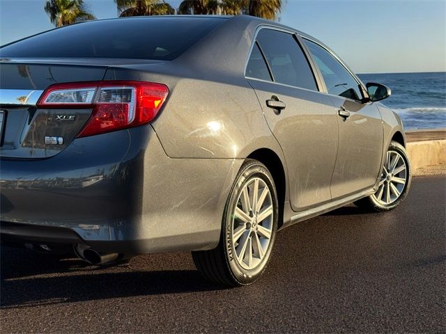 2014 Toyota Camry Hybrid XLE