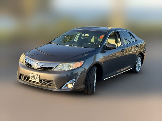 2014 Toyota Camry Hybrid XLE