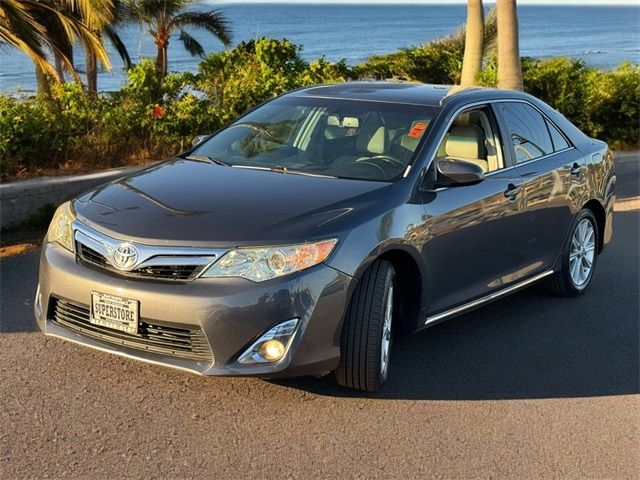 2014 Toyota Camry Hybrid XLE