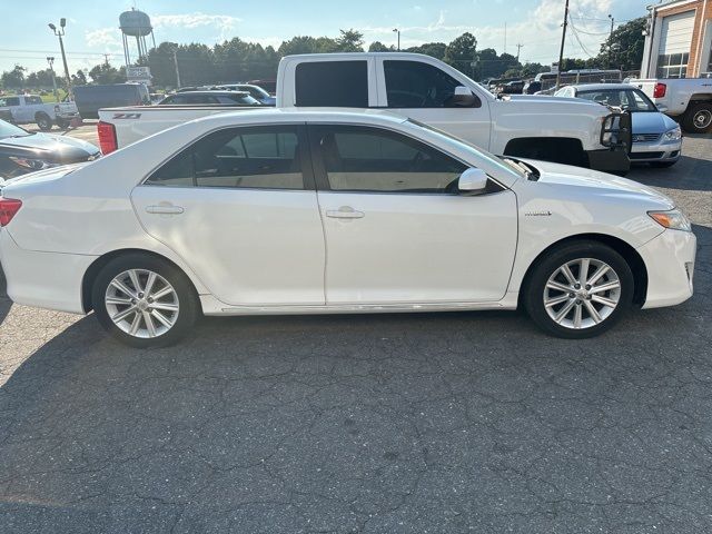 2014 Toyota Camry Hybrid XLE