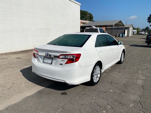 2014 Toyota Camry Hybrid XLE