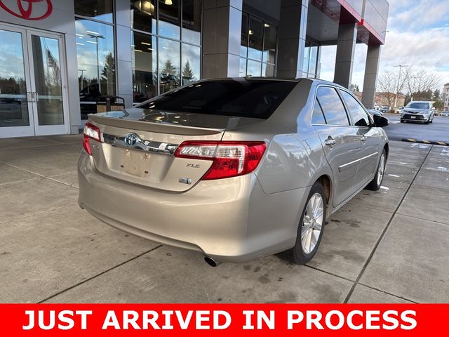 2014 Toyota Camry Hybrid LE