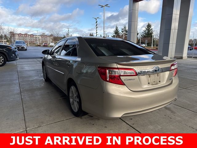 2014 Toyota Camry Hybrid LE