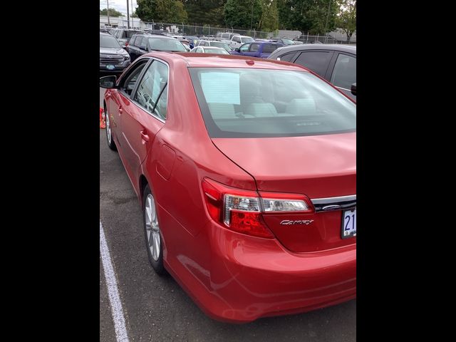 2014 Toyota Camry Hybrid XLE