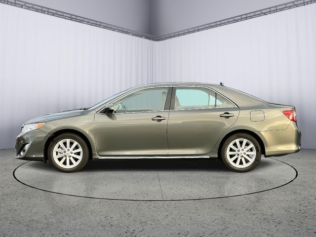 2014 Toyota Camry Hybrid XLE