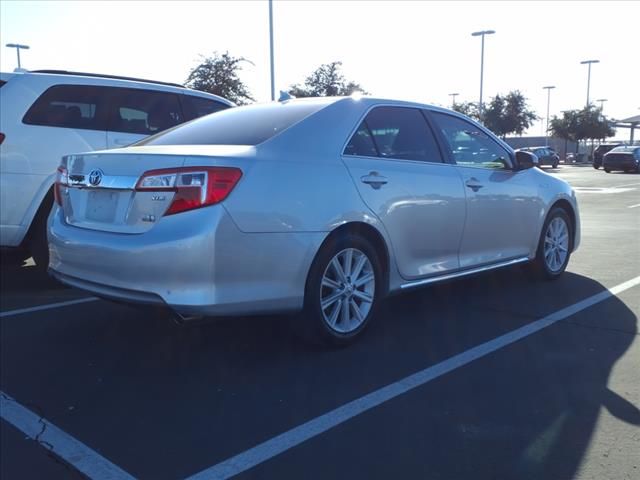 2014 Toyota Camry Hybrid XLE