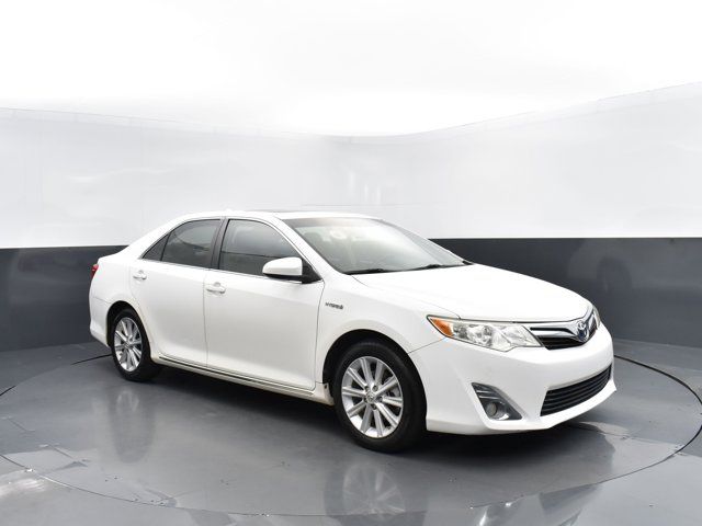 2014 Toyota Camry Hybrid XLE