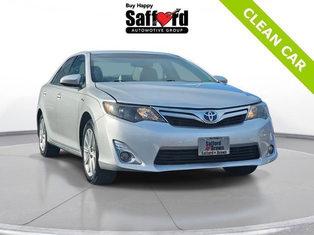 2014 Toyota Camry Hybrid XLE