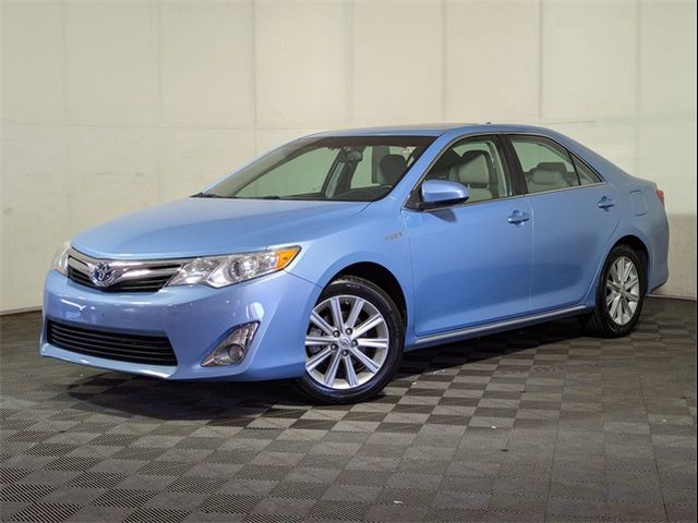 2014 Toyota Camry Hybrid XLE