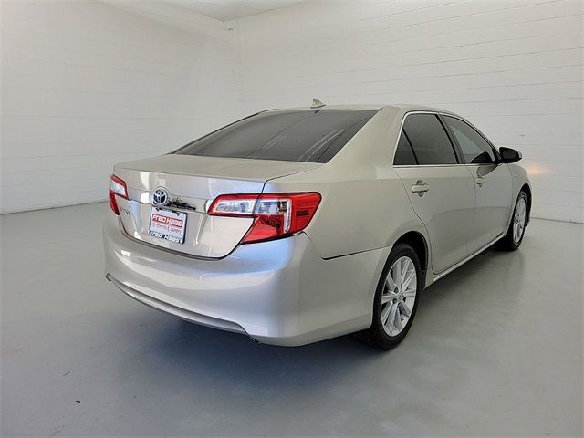 2014 Toyota Camry Hybrid XLE