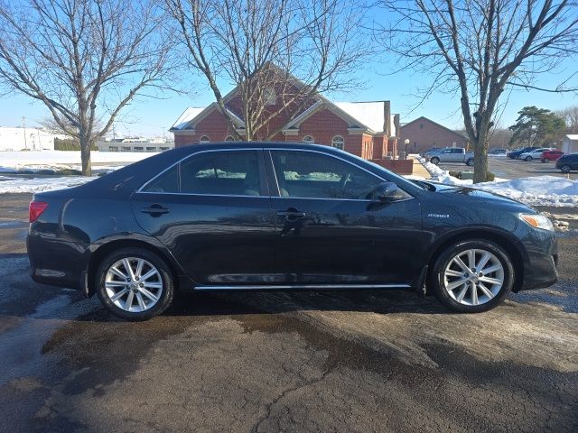 2014 Toyota Camry Hybrid XLE