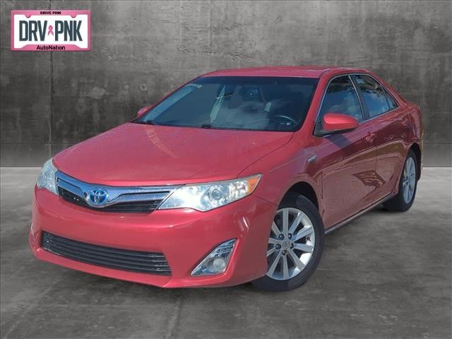 2014 Toyota Camry Hybrid XLE