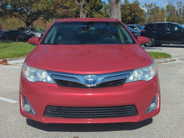 2014 Toyota Camry Hybrid XLE