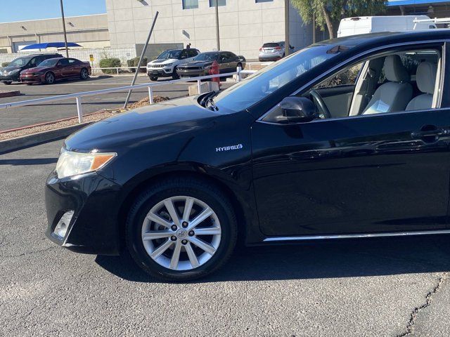 2014 Toyota Camry Hybrid XLE