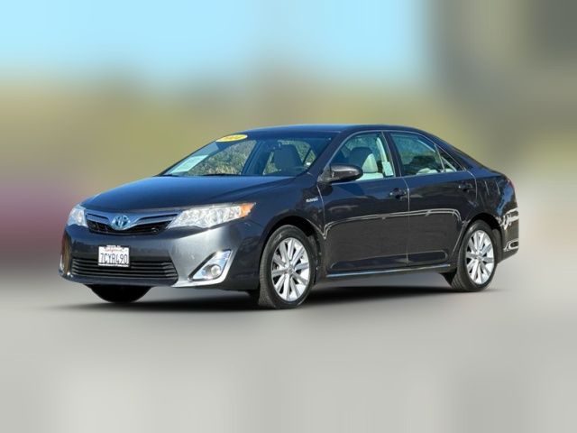 2014 Toyota Camry Hybrid XLE