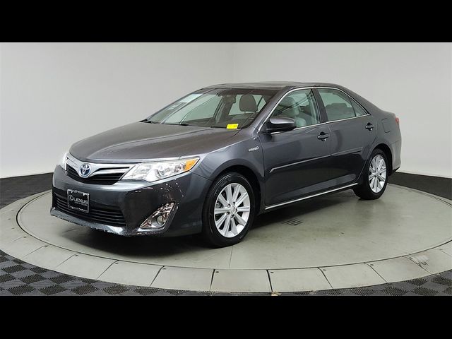 2014 Toyota Camry Hybrid XLE