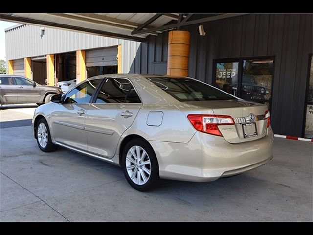 2014 Toyota Camry Hybrid XLE