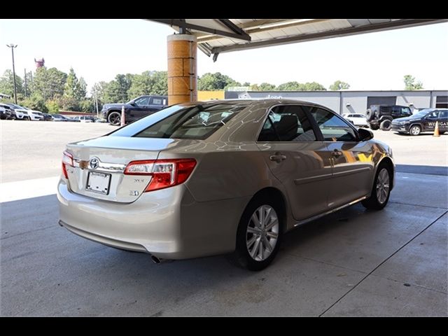 2014 Toyota Camry Hybrid XLE