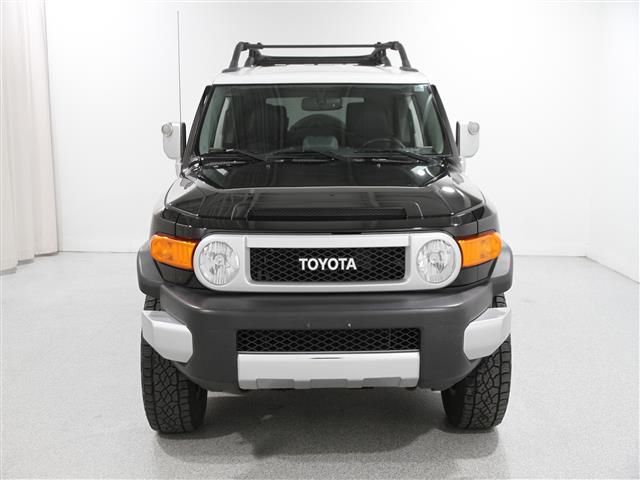2014 Toyota FJ Cruiser Base