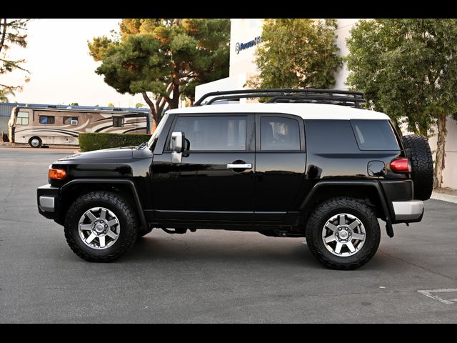 2014 Toyota FJ Cruiser Base