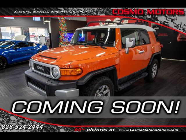 2014 Toyota FJ Cruiser Base