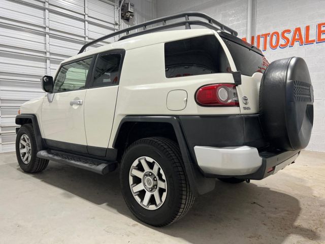 2014 Toyota FJ Cruiser Base