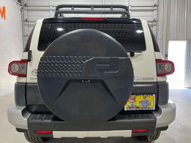 2014 Toyota FJ Cruiser Base