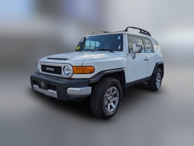 2014 Toyota FJ Cruiser Base