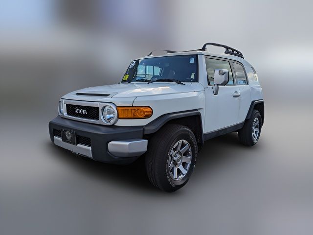 2014 Toyota FJ Cruiser Base